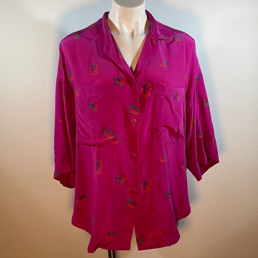 Ellen Tracy Magenta Button-Front Blouse with Paisley Motif